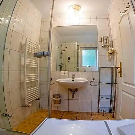Im Schwedischen Hof 3* Binz