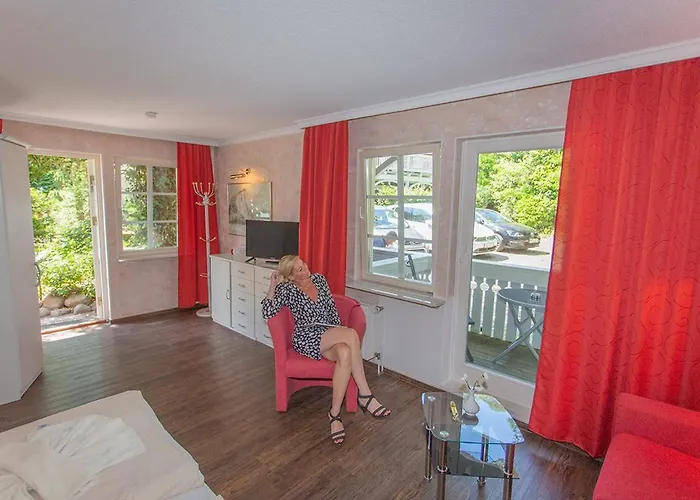 Im Schwedischen Hof 3*