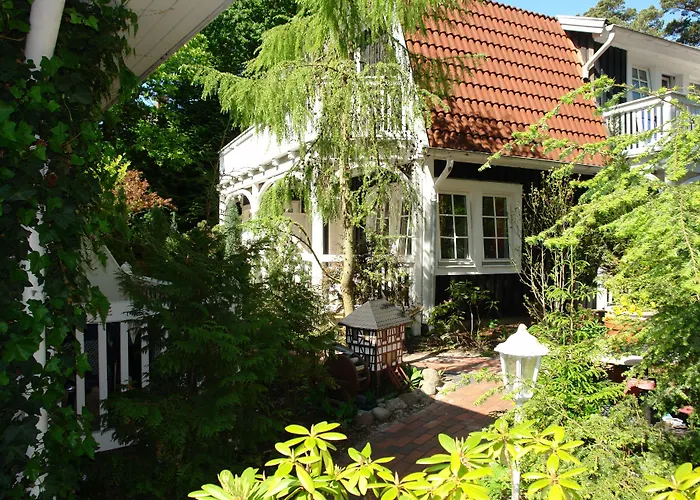 Im Schwedischen Hof 3*