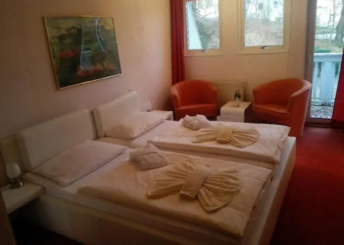 Im Schwedischen Hof 3*